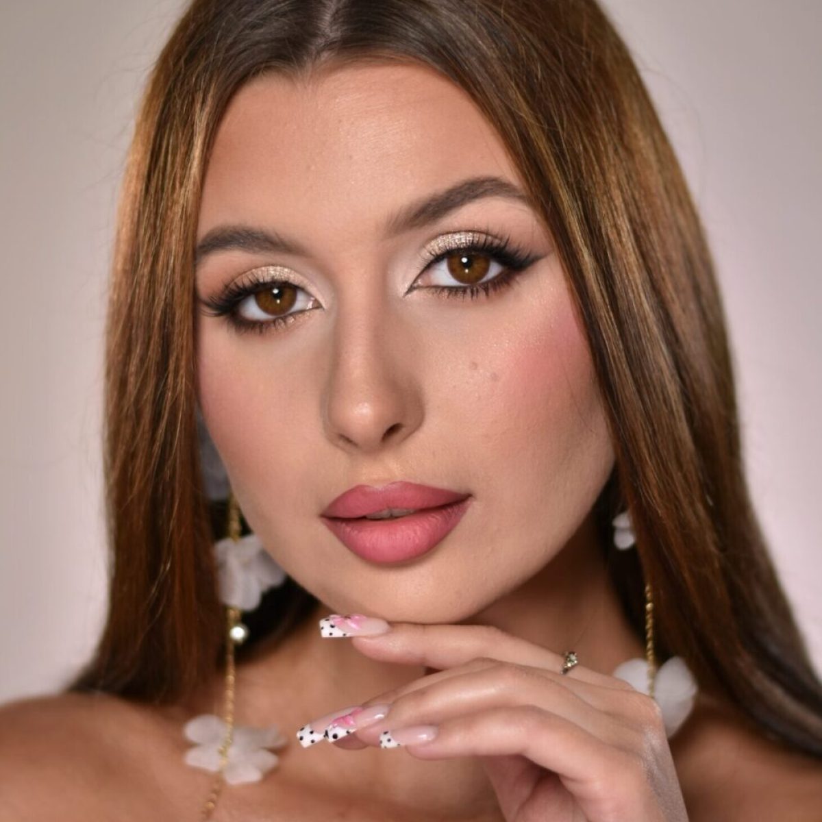 makijaż ślubny delikatny glow kraków